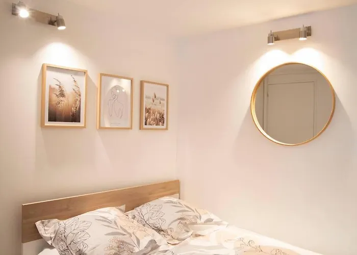 Apartman 3. Proche Centre Et Gare Valence