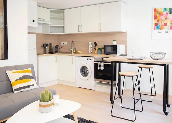 3. Proche Centre Et Gare Apartman *